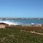4 Surf Ii Bed & Breakfast
