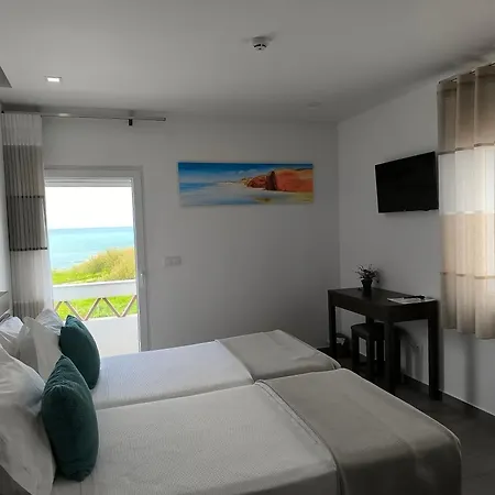 4 Surf Ii Alojamento de Acomodação e Pequeno-almoço