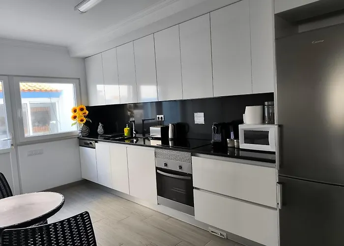 4 Surf Ii Bed & Breakfast Baleal