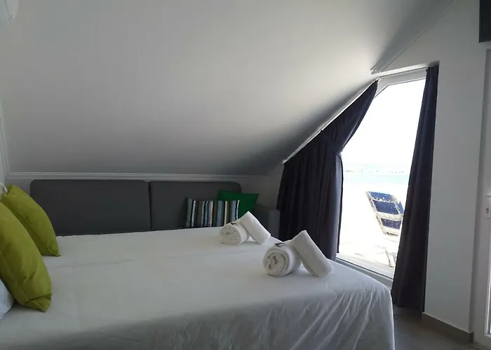 4 Surf Ii Bed & Breakfast 4*